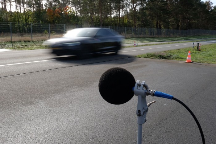 Ezért nem érdemes kopott gumival autózni 11