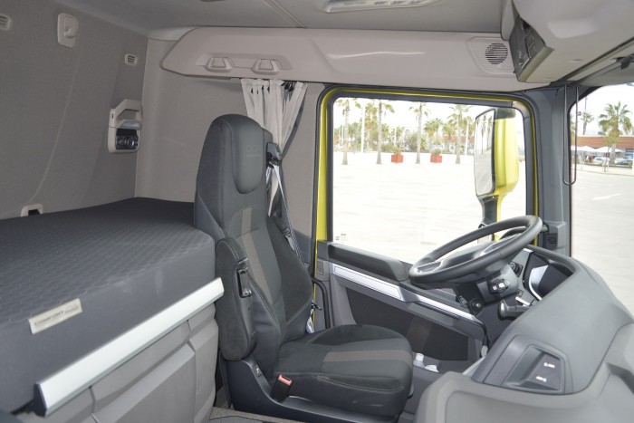 Ez a teherautó már vigyáz a gyalogosokra és a biciklisekre is 10