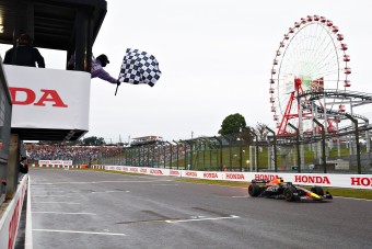 F1: Elszúrták a futam leintését Japánban?