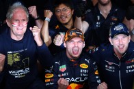 F1: Megvan, milyen büntetést kap a Red Bull 2