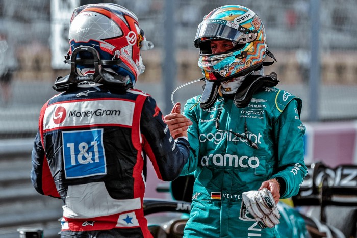 F1: Videón, amit Vettel az utolsó körben varázsolt, úgy örült, mintha nyert volna