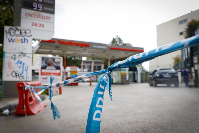 Teljesen összeomlott az üzemanyagellátás Franciaországban