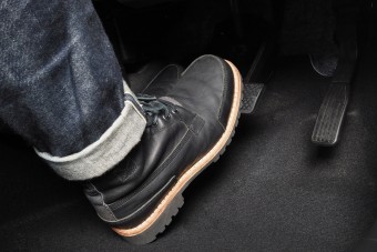 Fékezzünk vagy ne fékezzünk: ez itt a kérdés