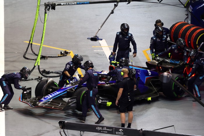 Döntöttek, szigorú büntetést osztottak ki az F1-ben