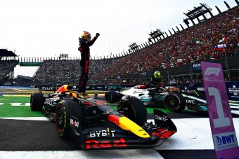 F1: Hátrányból kezdhet jövőre Verstappen