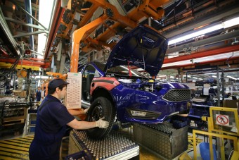 Több millió autó hiányzik a piacról