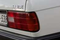 Egy soha le nem robbanó BMW E30 360 ezer km-rel 92