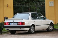 Egy soha le nem robbanó BMW E30 360 ezer km-rel 99