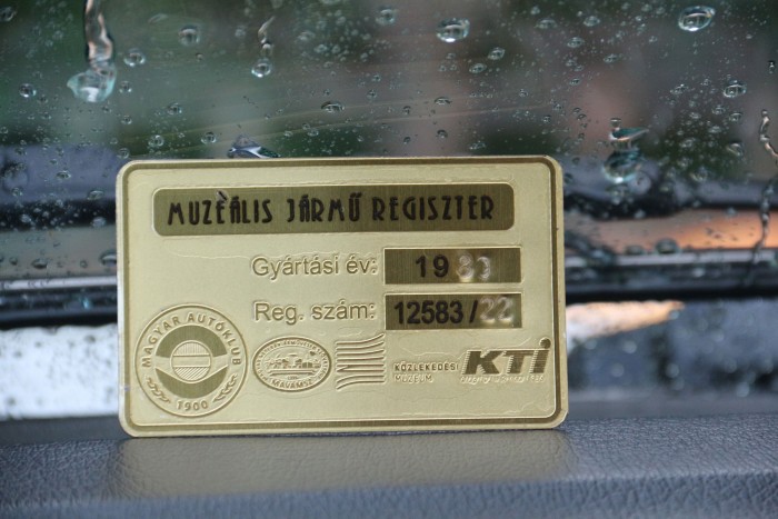 Egy soha le nem robbanó BMW E30 360 ezer km-rel 20 | Vezess Egy soha le nem robbanó BMW E30 360 ezer km-rel 20