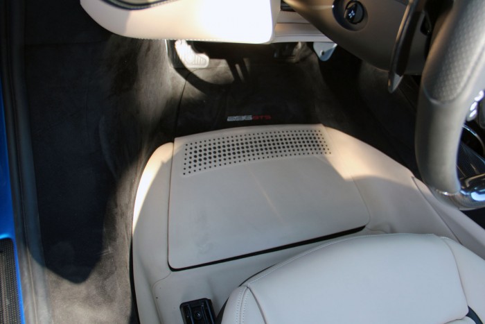 Egy Ferrariban nem számít a fogyasztás 8