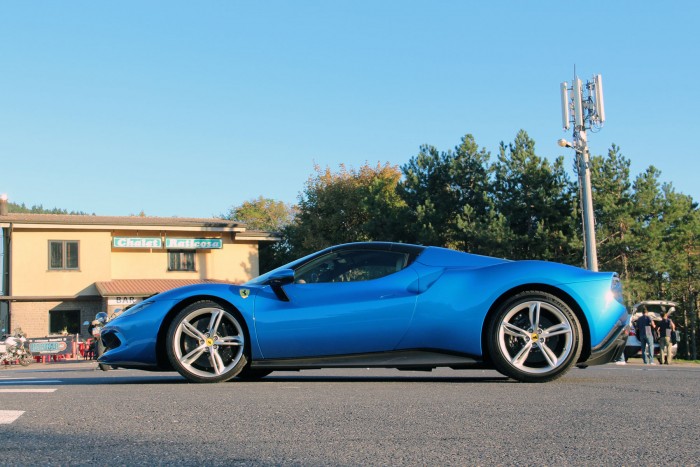 Egy Ferrariban nem számít a fogyasztás 17