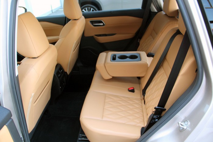 Van jobb a Toyota és a Honda hibridjénél? 18