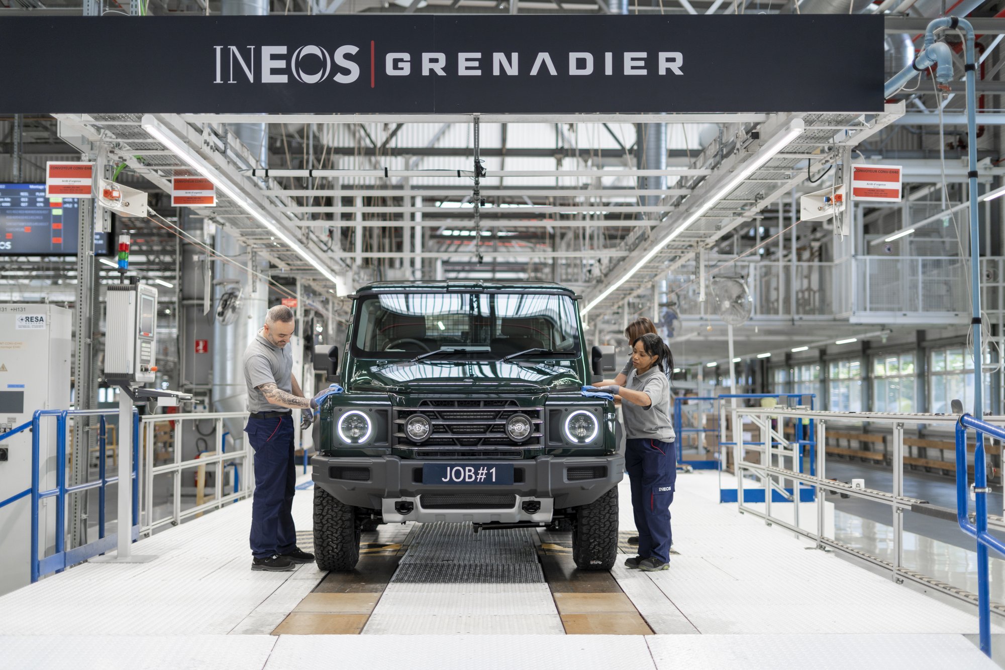 Beindult az Ineos Grenadier gyártása 40