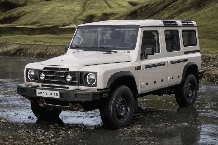 Beindult az Ineos Grenadier gyártása 7