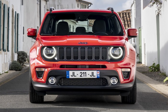 Elpusztíthatatlannak hitt autók hagyhatnak cserben 10 | Vezess Elpusztíthatatlannak hitt autók hagyhatnak cserben 10