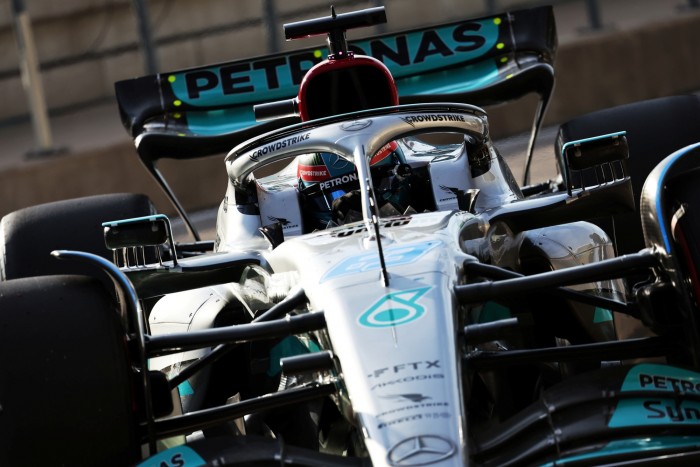 F1: Hamilton elkenődött, nehéz időmérőn van túl 3