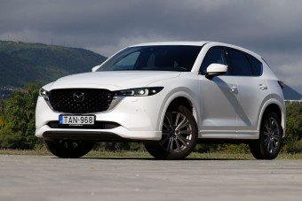 Néha azt is piszkálni kell, ami jól megy - Mazda CX-5 2022