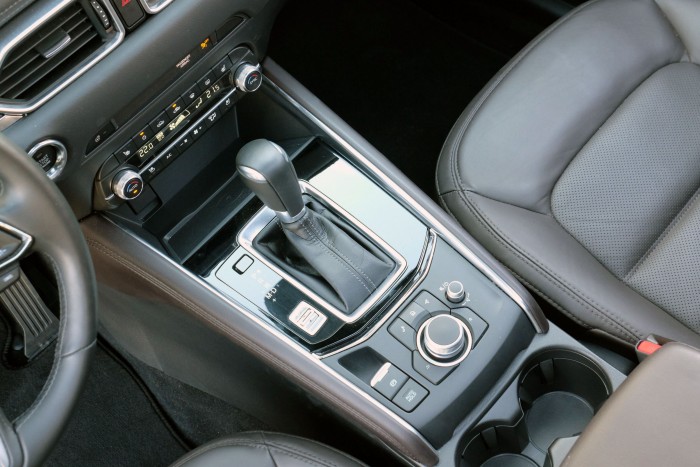 Néha azt is piszkálni kell, ami jól megy – Mazda CX-5 2022 11