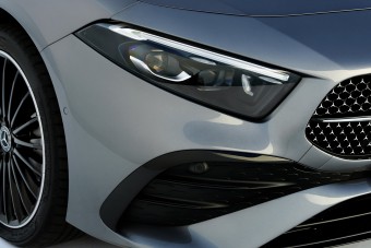 Megújulnak a kompakt Mercedesek