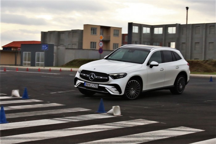 A kategória legkomolyabb technikájával – Mercedes-Benz GLC 57 A kategória legkomolyabb technikájával – Mercedes-Benz GLC 57