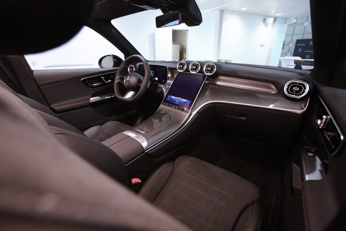 A kategória legkomolyabb technikájával – Mercedes-Benz GLC 8