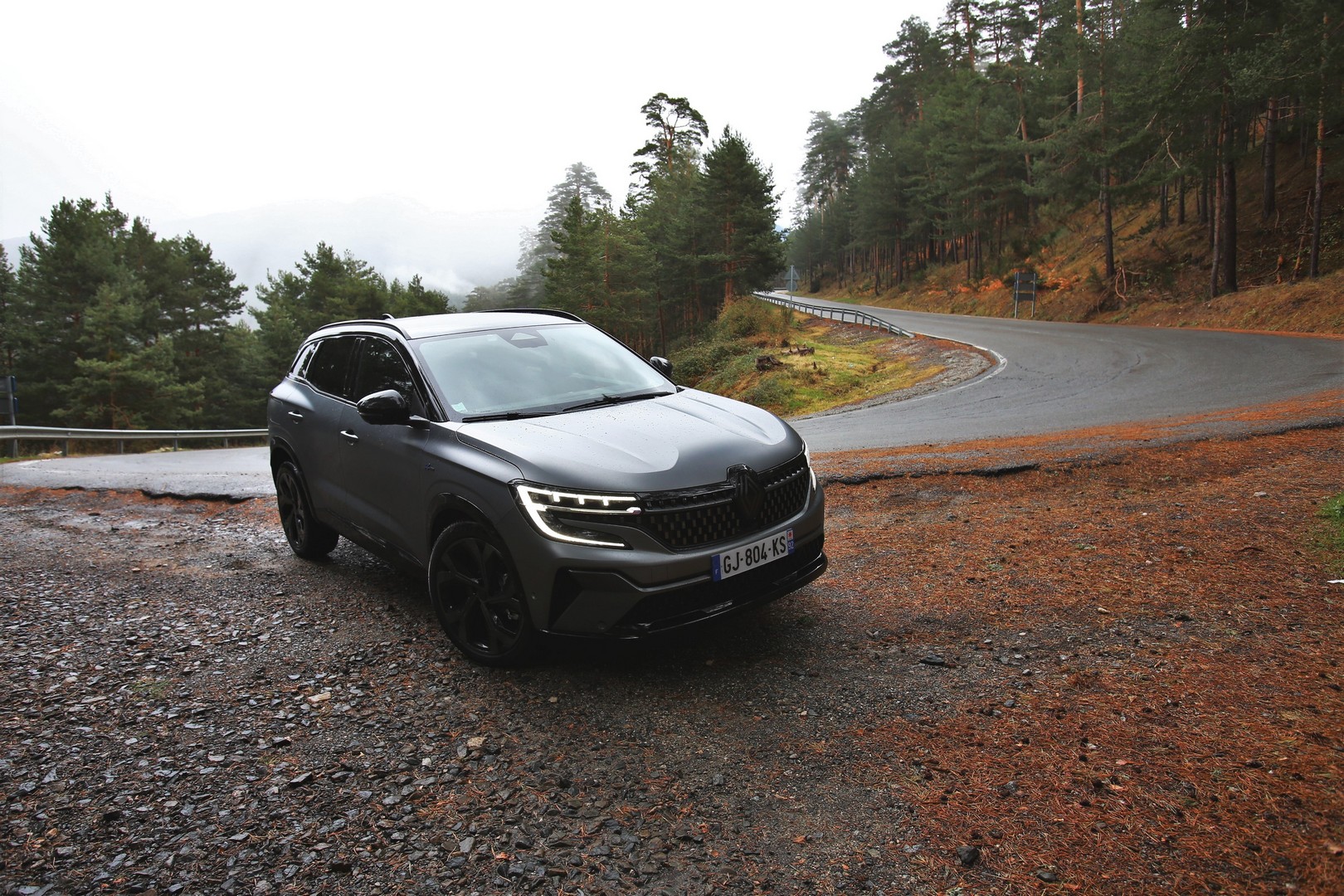 Érzelmekre céloz, vajon bele is talál a Renault Austral? 11