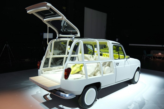 Öreg vagy inkább repülő autót szeretnél? 12