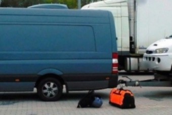 Nem tetszett a rendőröknek ez a trélerezés, repült a félmilliós csekk