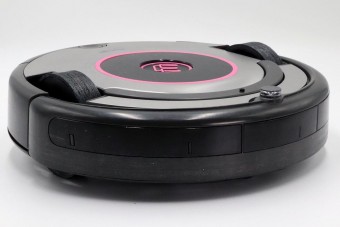 Megépítették a világ leggyorsabb robotporszívóját