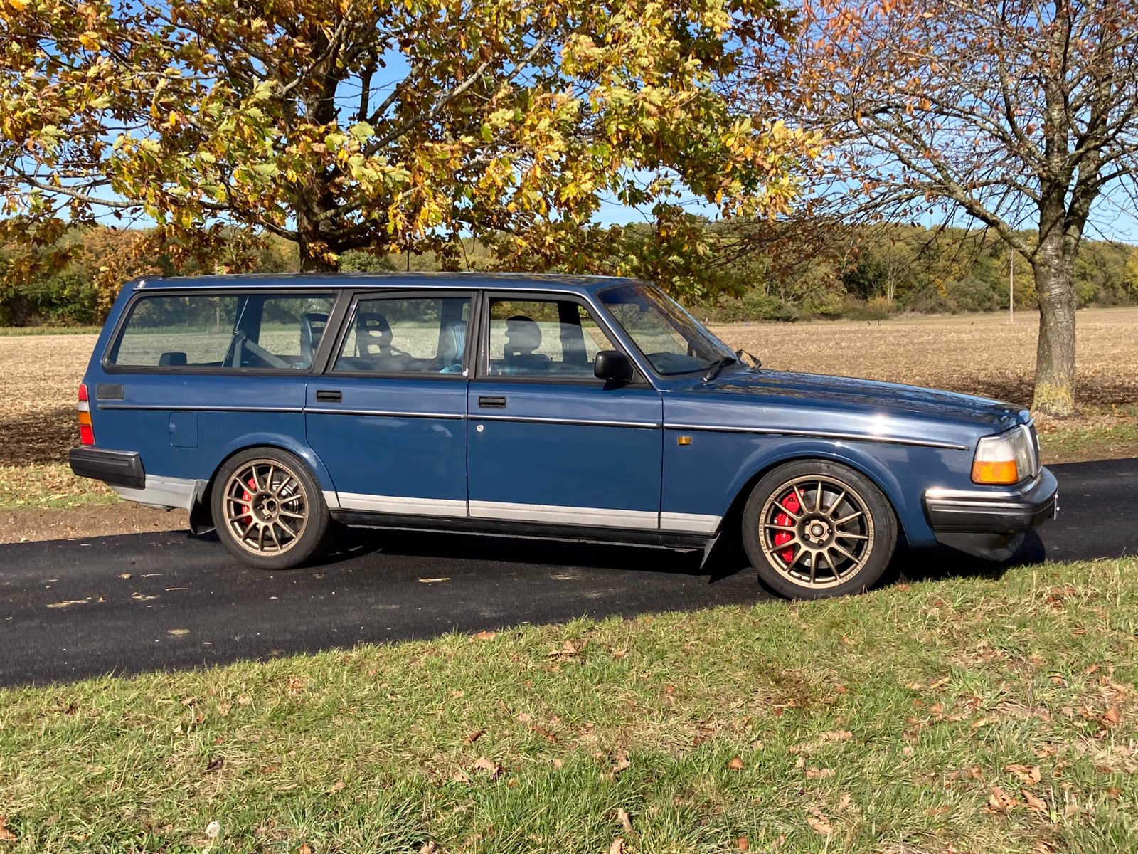 Kívülről öreg papa ez a Volvo, de ha megindul, elszabadul a pokol 2