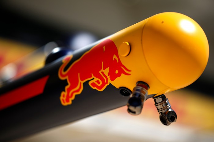 F1: Komoly büntetést kapott a Red Bull 2