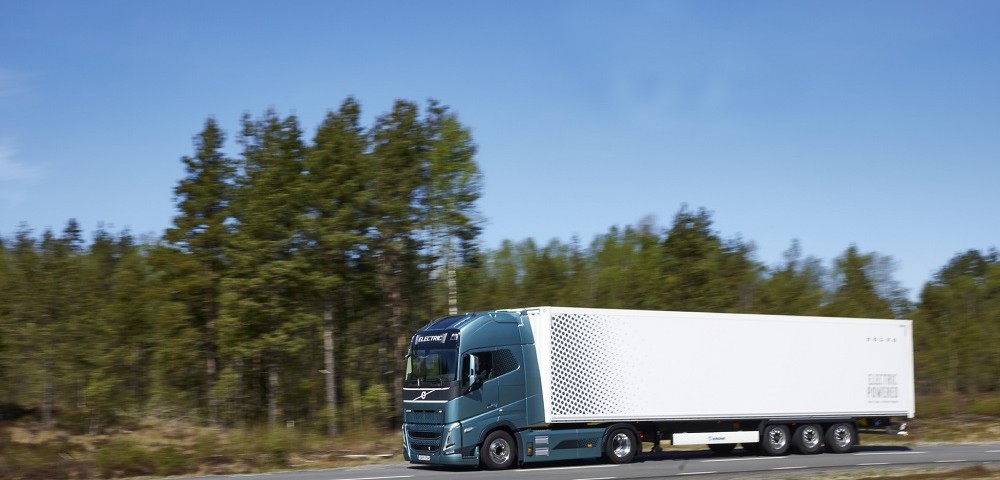 Vadonatúj e-tengelyt mutatott be a Volvo Trucks