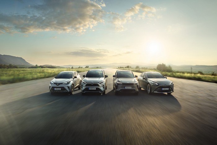 Átalakítja az autózást a Toyota 4