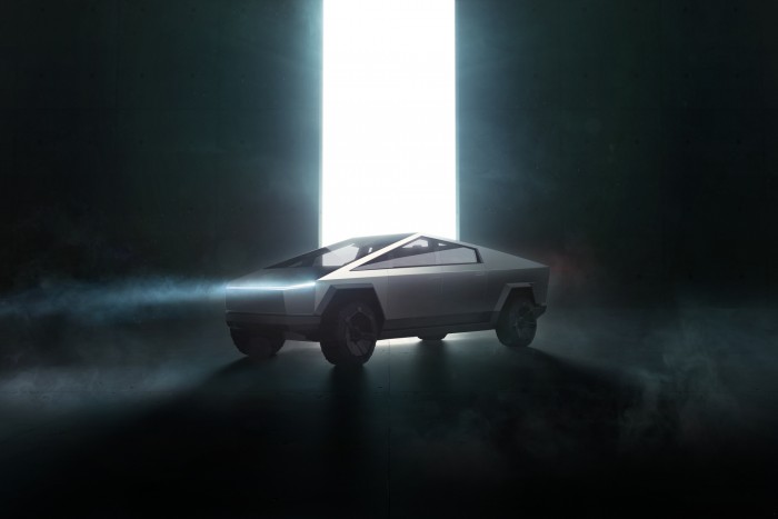 Túljelentkezés van a Tesla szögletes pick-upjára