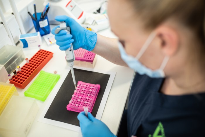 Prosztatarákszűrés vizeletből, fájdalommentesen a Vascular Diagnostics laboratóriumában! (x) 3