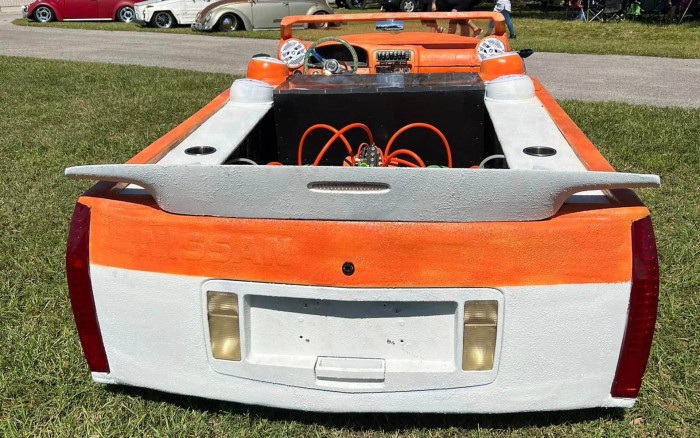 Melós platósból lett napfényimádó, guruló tepsi 4