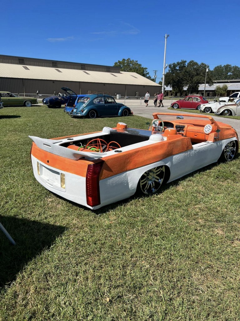 Melós platósból lett napfényimádó, guruló tepsi 3