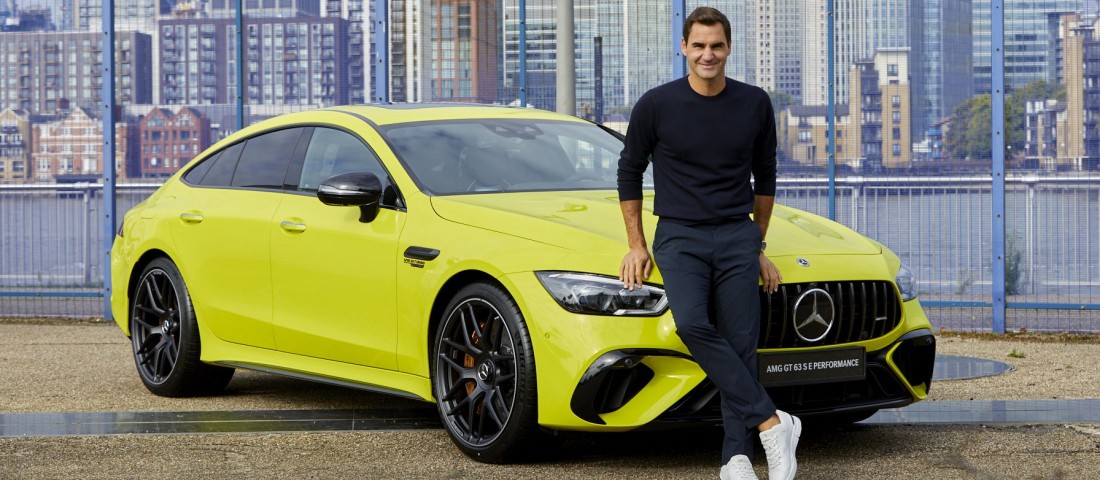 Neonsárga autóval jótékonykodik a Mercedes