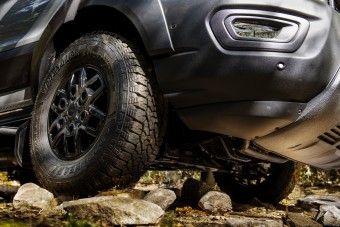 Terepjáró furgon a Fordtól