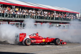 Akaratlanul is Ferrari-rajongóvá válsz, ha ide elmész