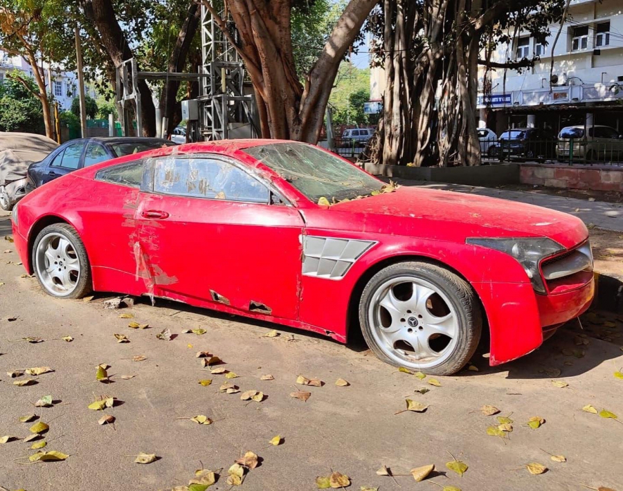 Borzasztó vagy menő ez az elhagyva rohadó tuning-Mercedes? 3
