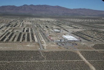 A világ legnagyobb hadserege pihen a sivatagban