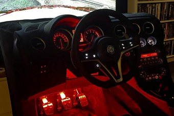 Zseniális szimulátort építettek Alfák kibelezésével