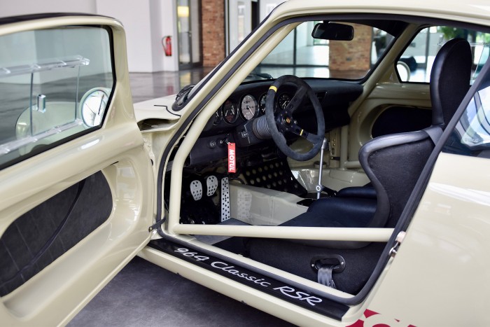 A Porsche 911 esszenciája valósult meg ebben az épített példányban 3 | Vezess A Porsche 911 esszenciája valósult meg ebben az épített példányban 3