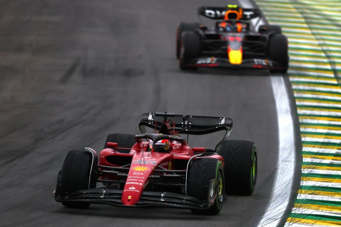 F1: Kiakadt a Red Bull a Ferrari bénázása miatt