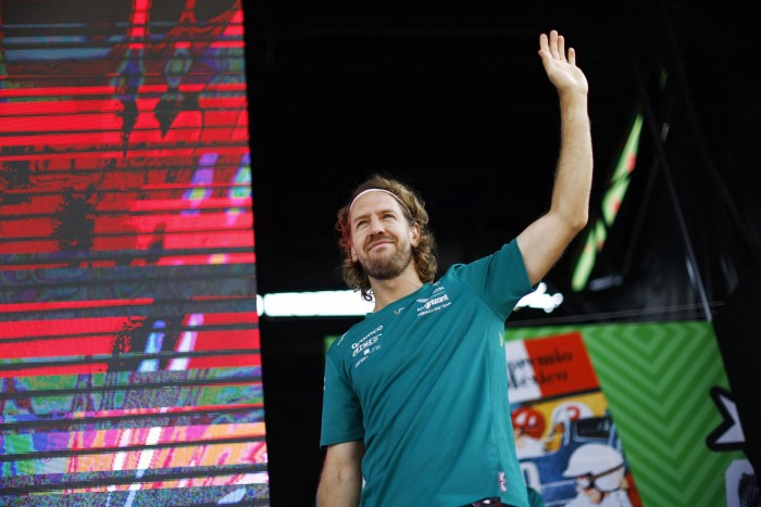 F1: Vettel meggondolhatja magát?