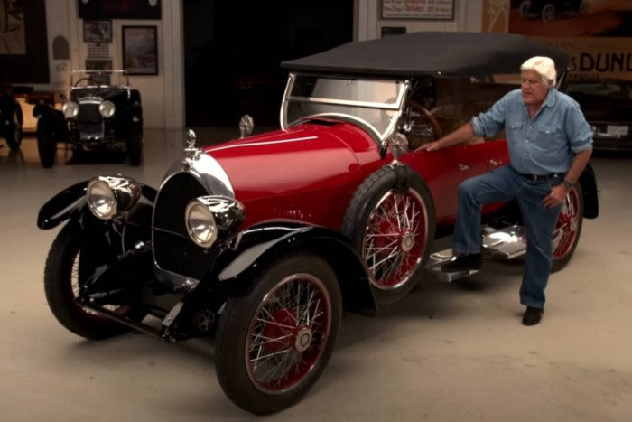 Komoly égési sérülést szenvedett garázsában Jay Leno