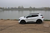 Válasz akar lenni az összes kérdésre – Kia Sportage PHEV 36