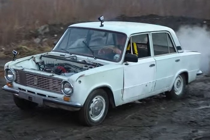 Régi szovjet érmékkel is elpöfög ez a Lada?
