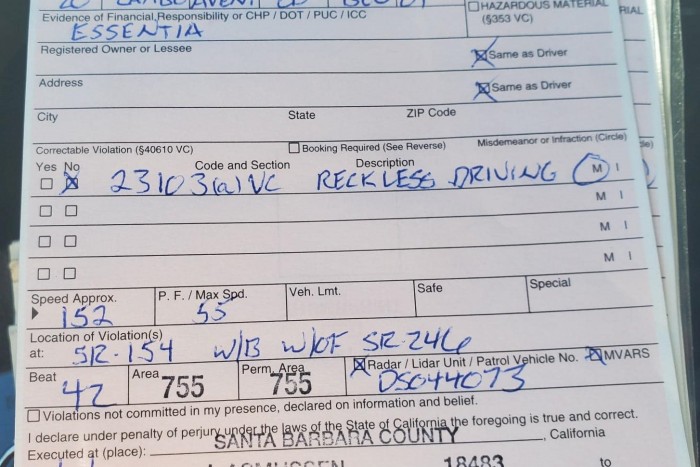 Kicsit sem volt szégyenlős a Lamborghinivel, triplázott 1 | Vezess Kicsit sem volt szégyenlős a Lamborghinivel, triplázott 1